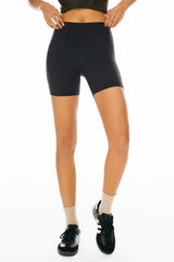 Orolay-5" High-Rise Yoga Shorts-Image 2 of 5" High-Rise Yoga Shorts from Orolay - #color_Charcoal