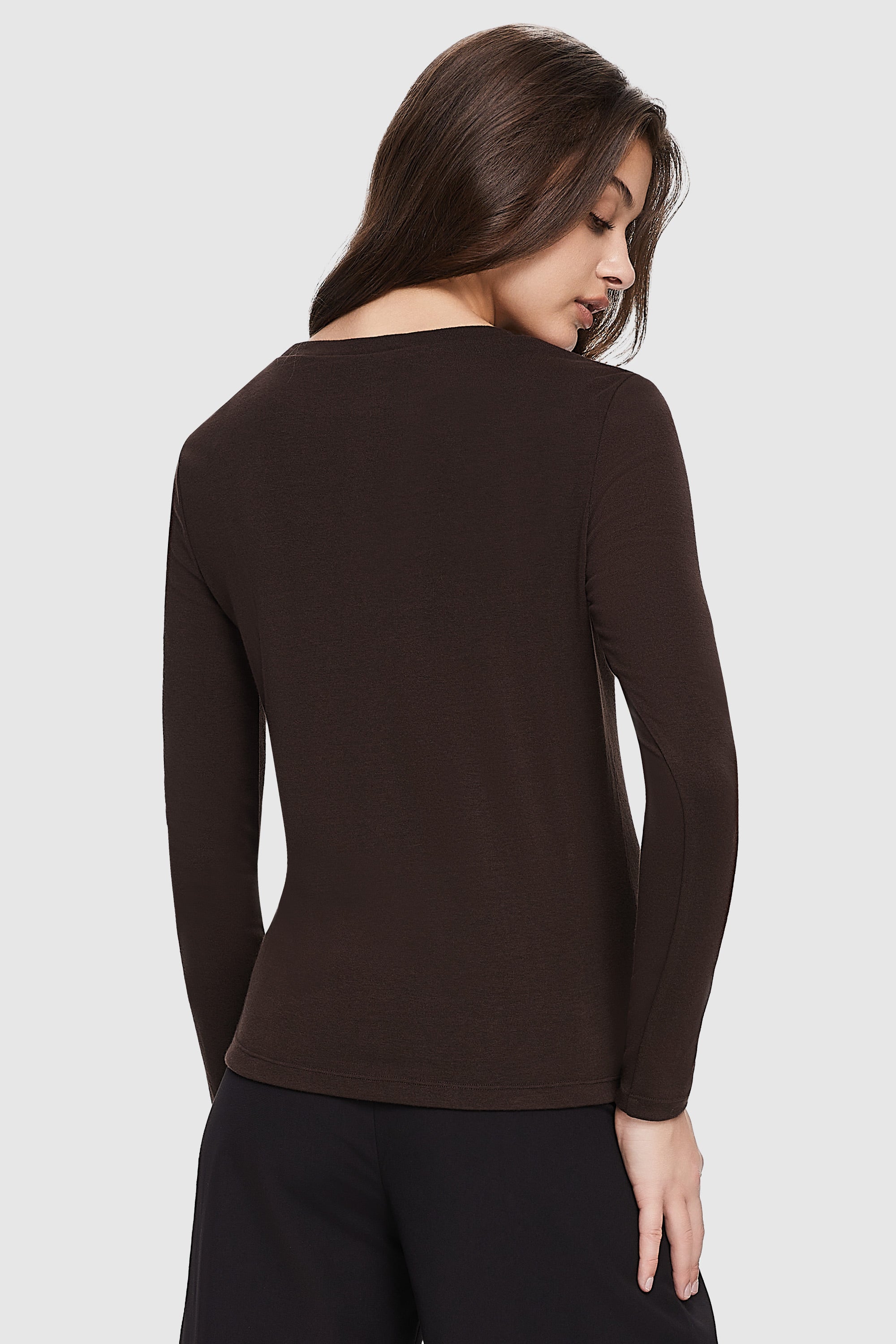 Orolay-Lightweight Pullover Sweater-Image 4 of Lightweight Pullover Sweater from Orolay - #color_Emperador