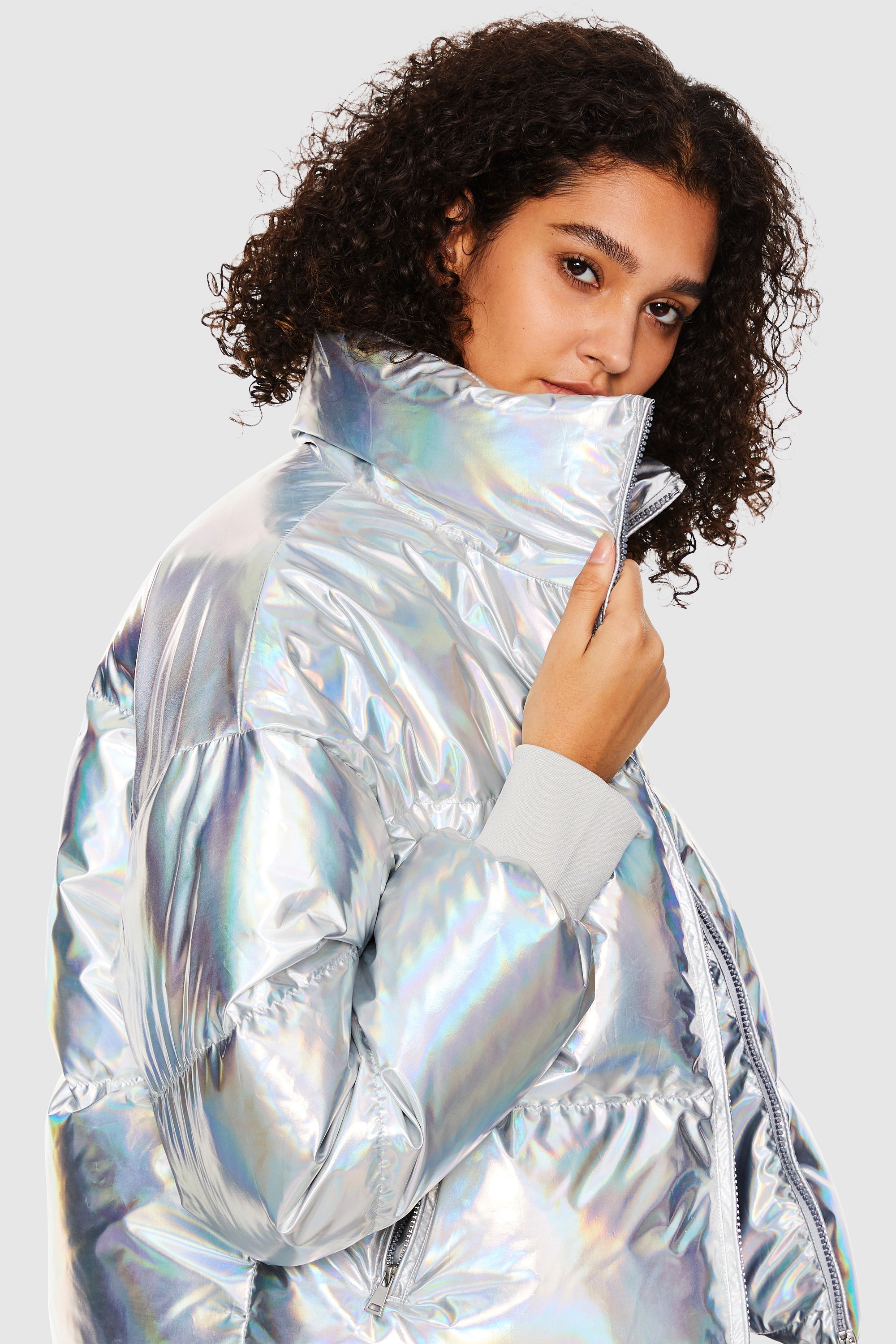 Orolay-Puff-O Cosmos Chrome Cropped Puffer-#color_Metallic Colorful