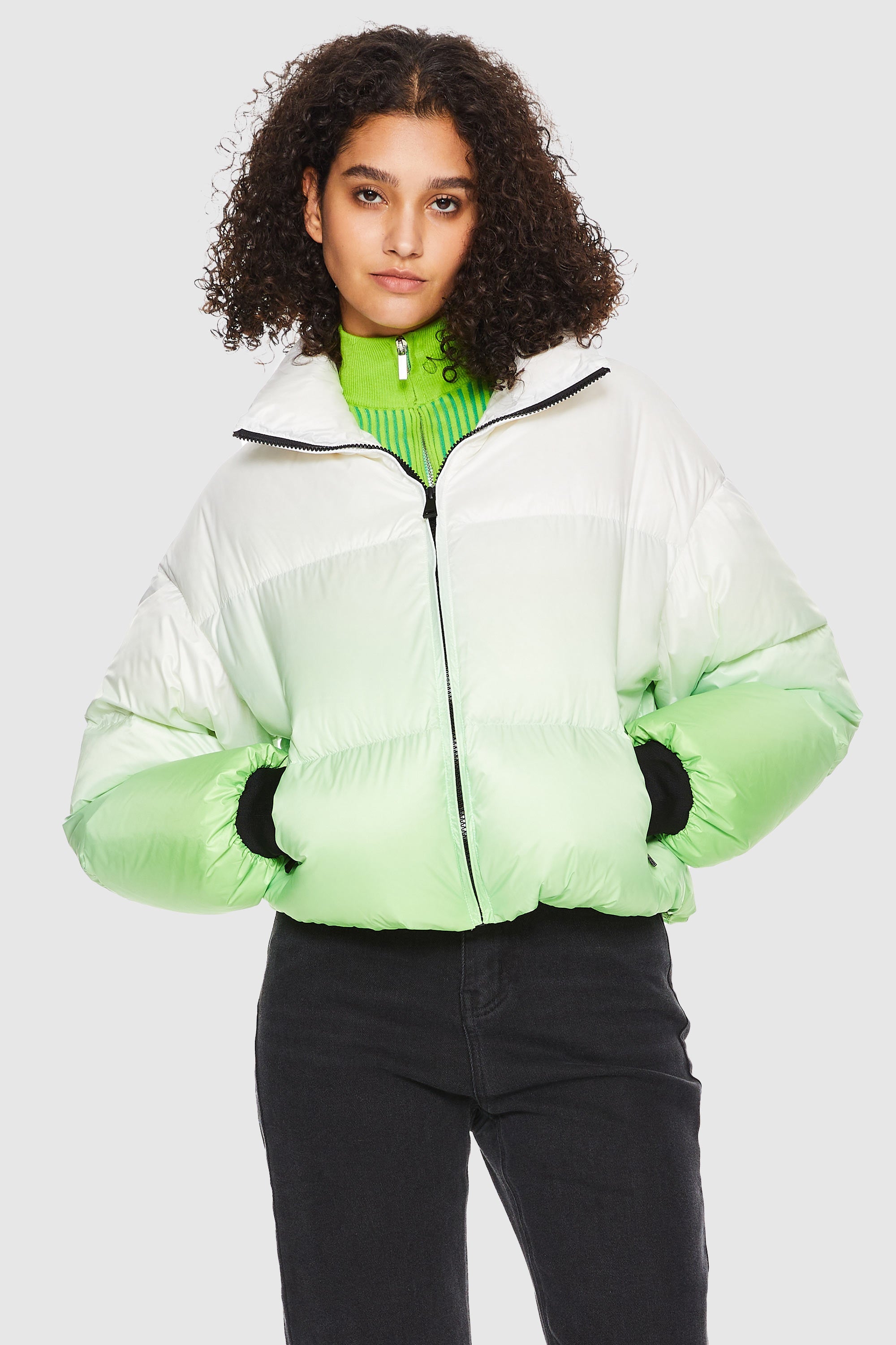 Orolay-Puff-O Summit Ombre Cropped Puffer-#color_Gradient Green